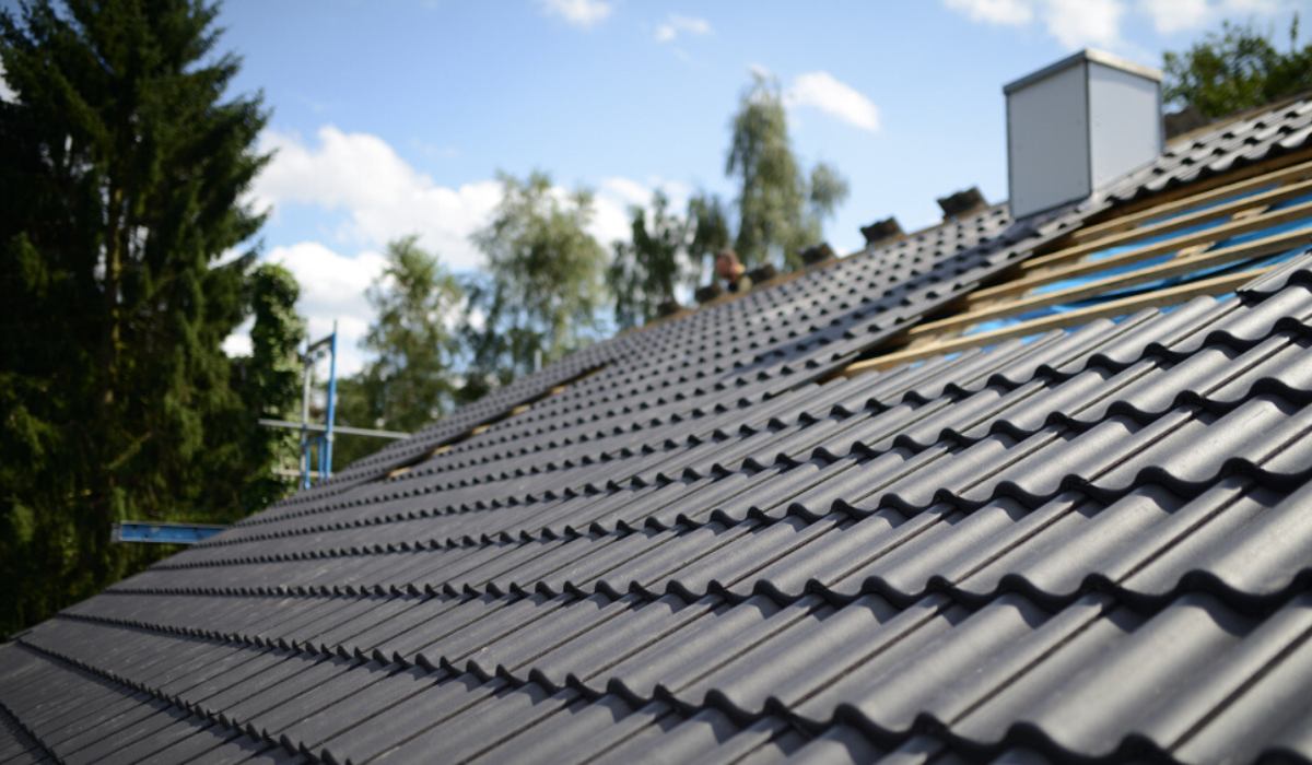 Roof-tiles-to-make-your-homes-roof-stand-out